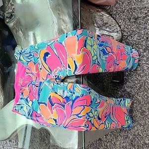 Lilly Pulitzer Luxletic yoga leggings Like New Neon Flowers xxs